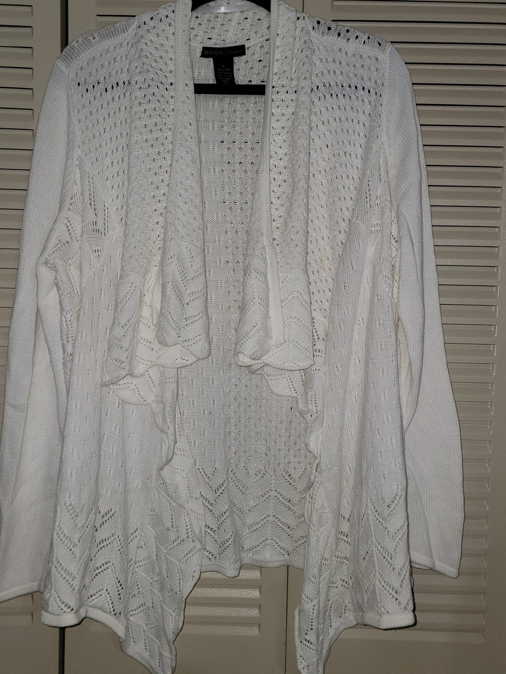 Design History White Open-Front Ruffle Knit Cardigan